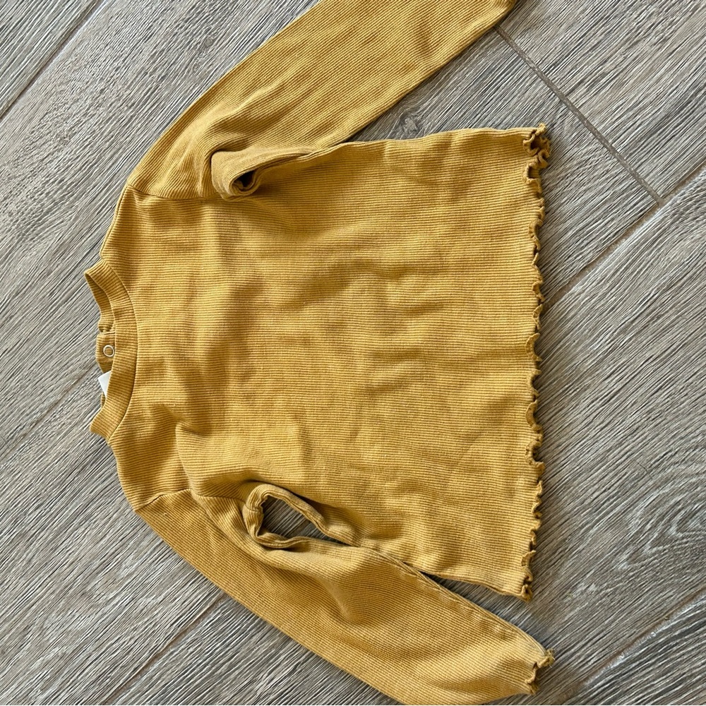 Zara Mustard Yellow Long Sleeve Ribbed Tee